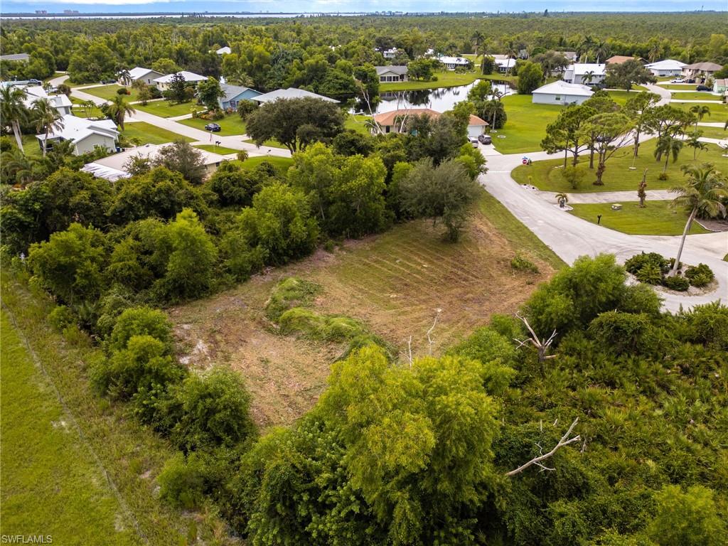 PINE ISLAND VILLAGE - Land