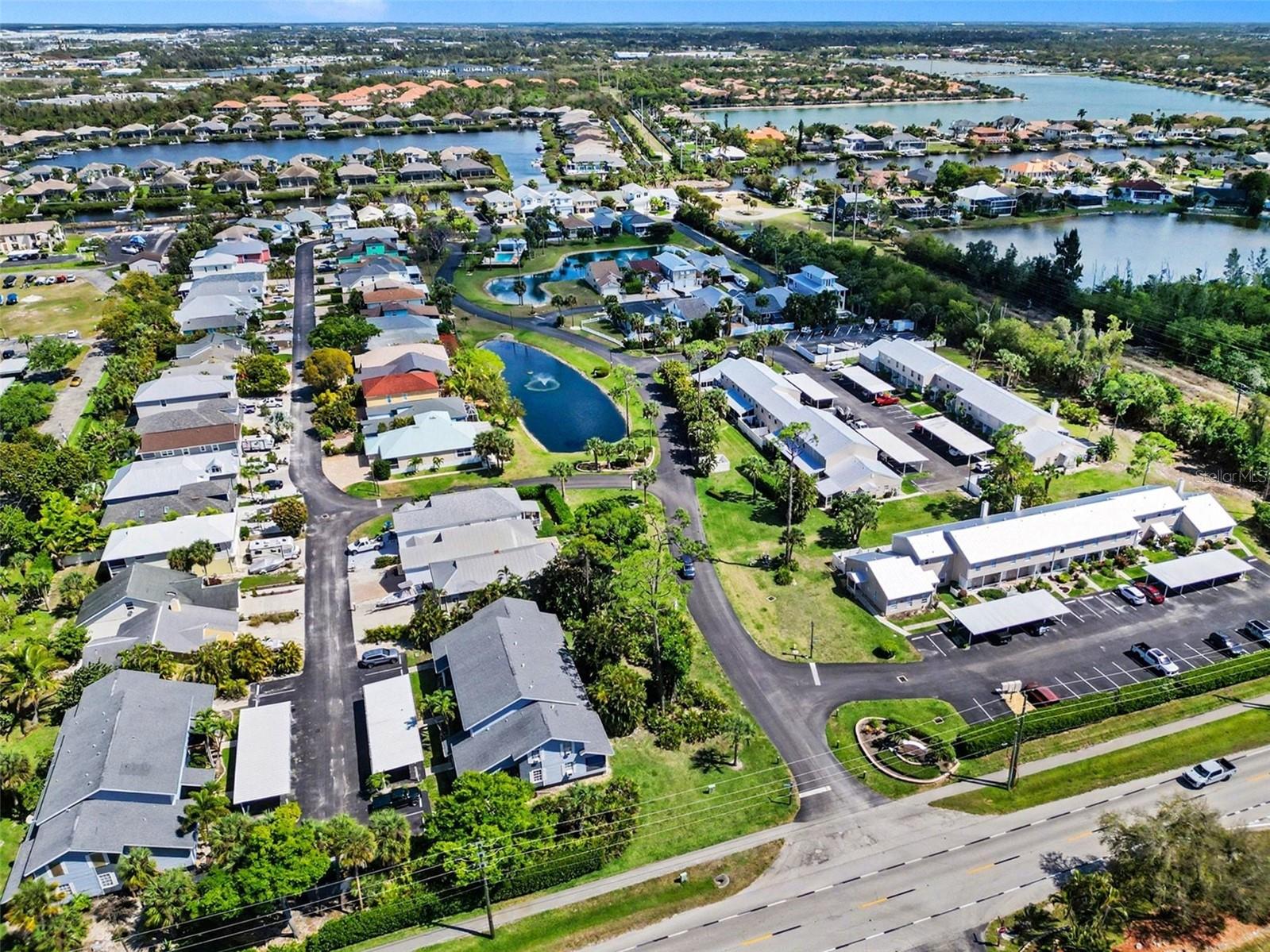 ISLAND PARK WOODS - Residential