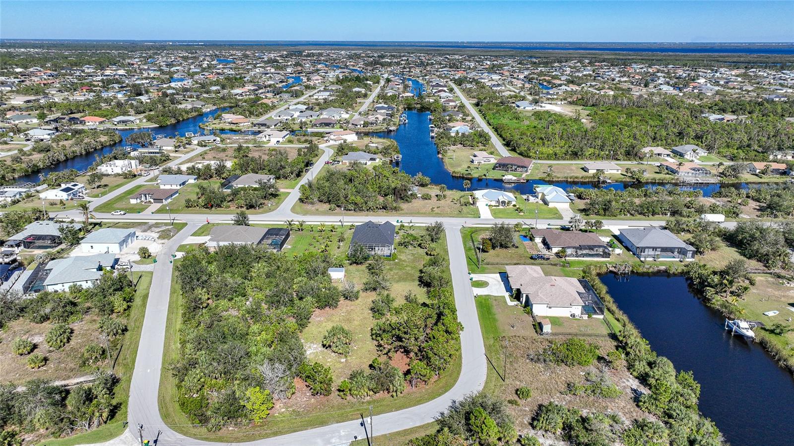 PORT CHARLOTTE SEC 081 - Land