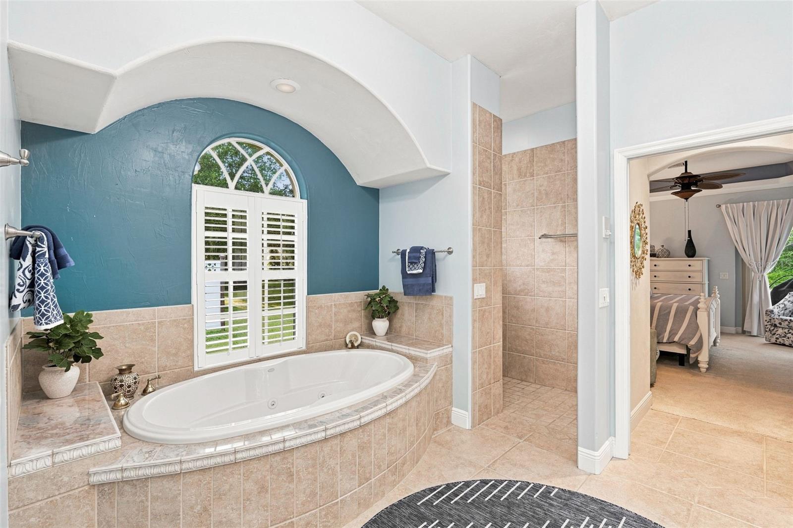 RIVER OAKS SUB - Residential