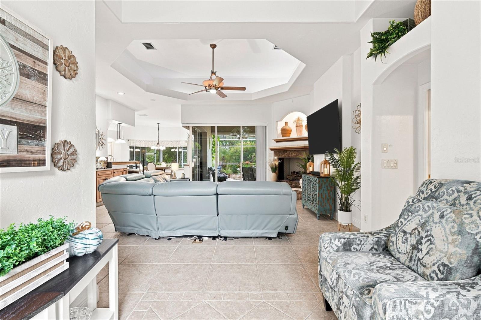 RIVER OAKS SUB - Residential