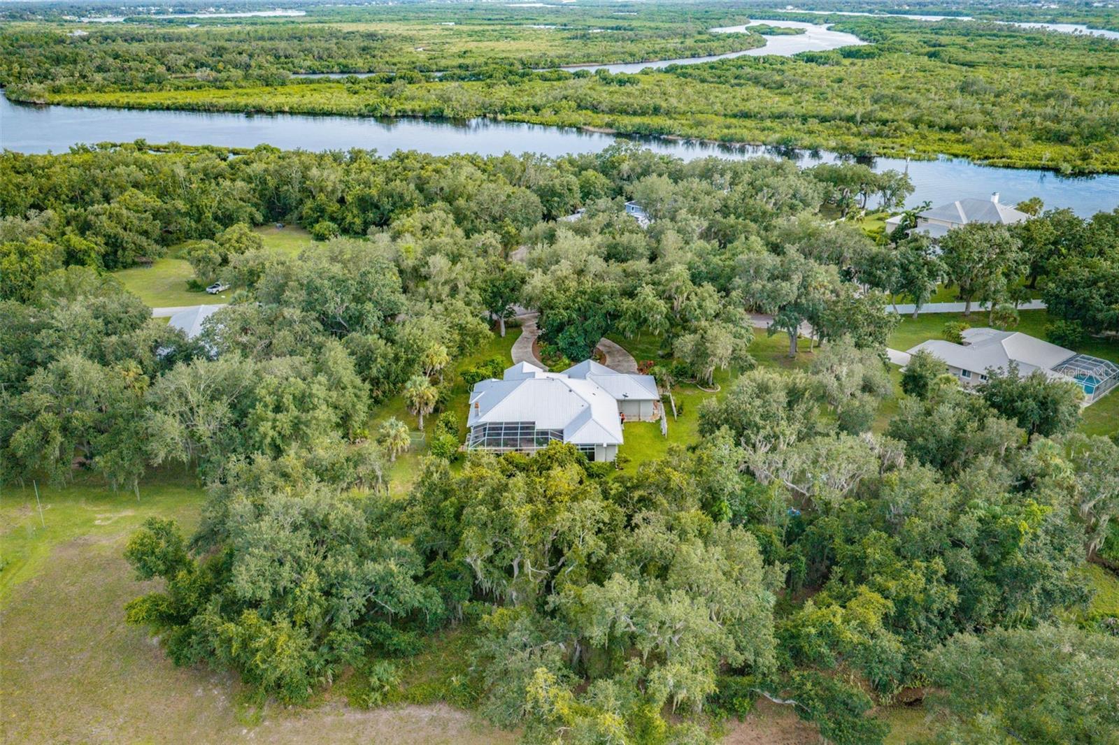 RIVER OAKS SUB - Residential