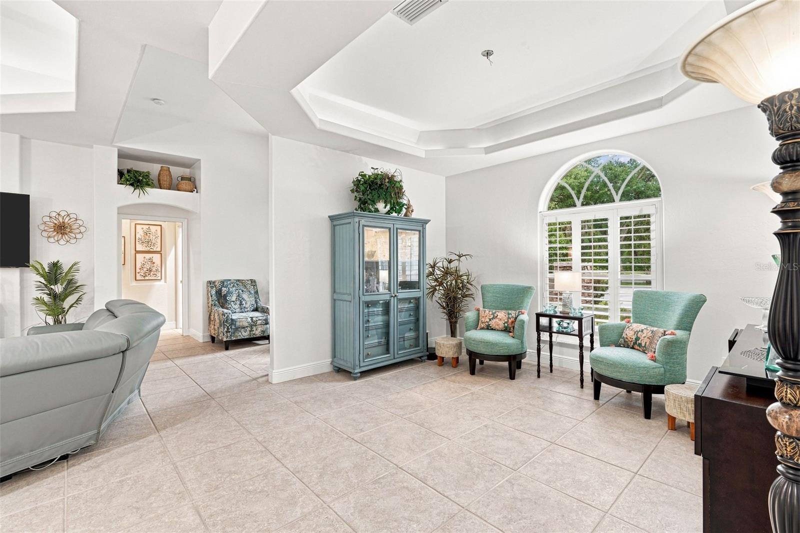 RIVER OAKS SUB - Residential