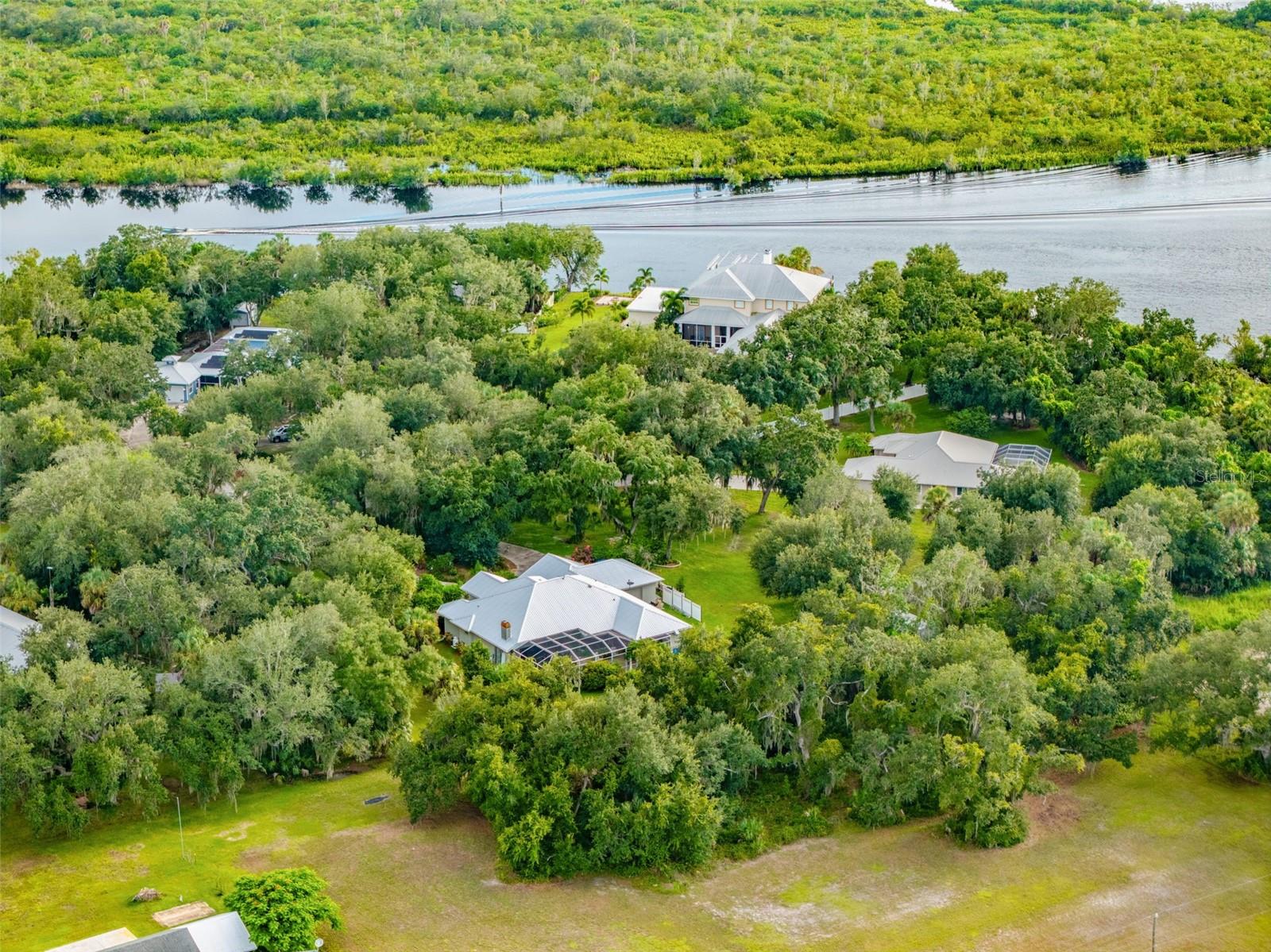 RIVER OAKS SUB - Residential