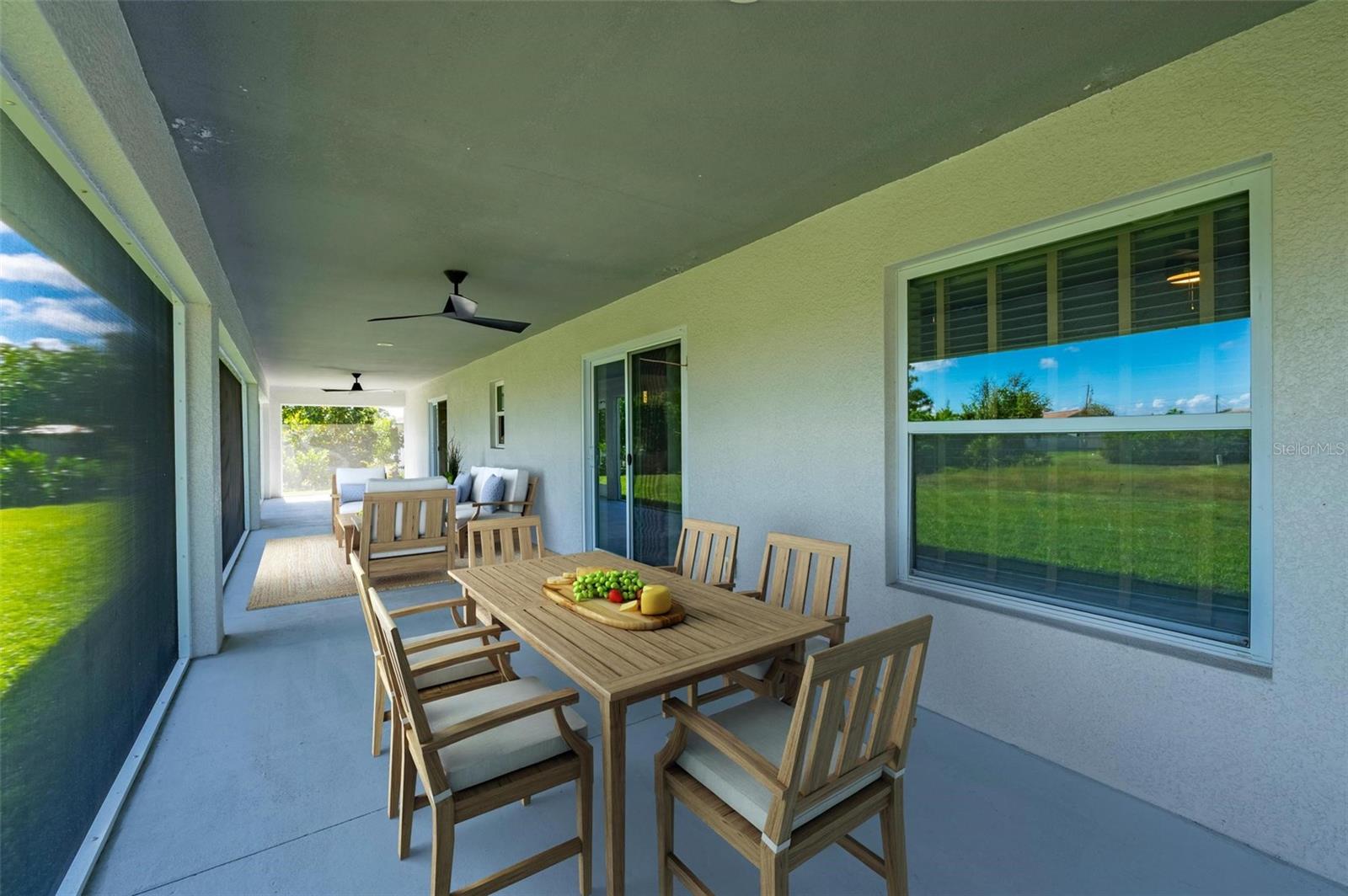ROTONDA WEST PEBBLE BEACH - Residential