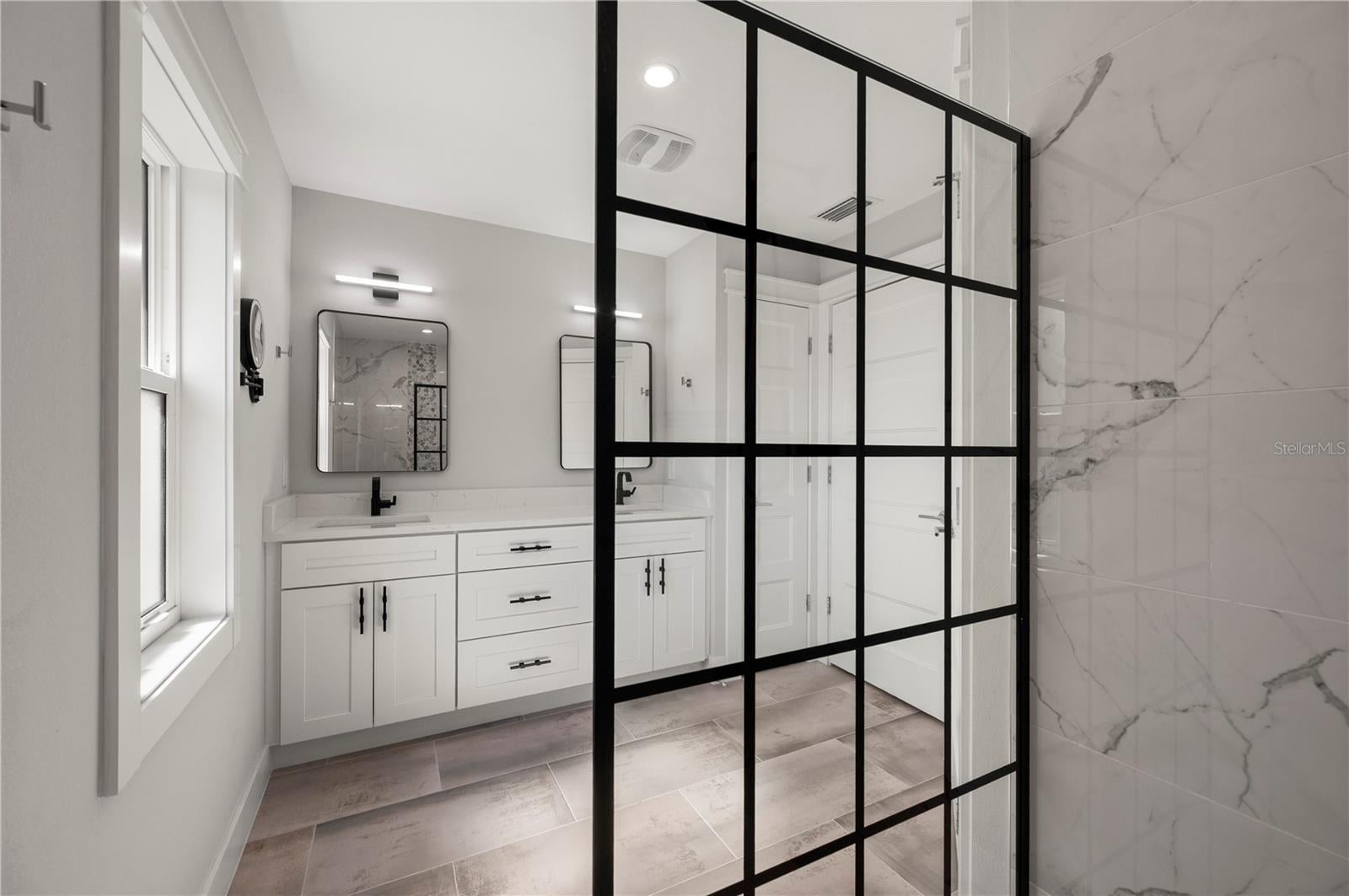 ROTONDA WEST PEBBLE BEACH - Residential