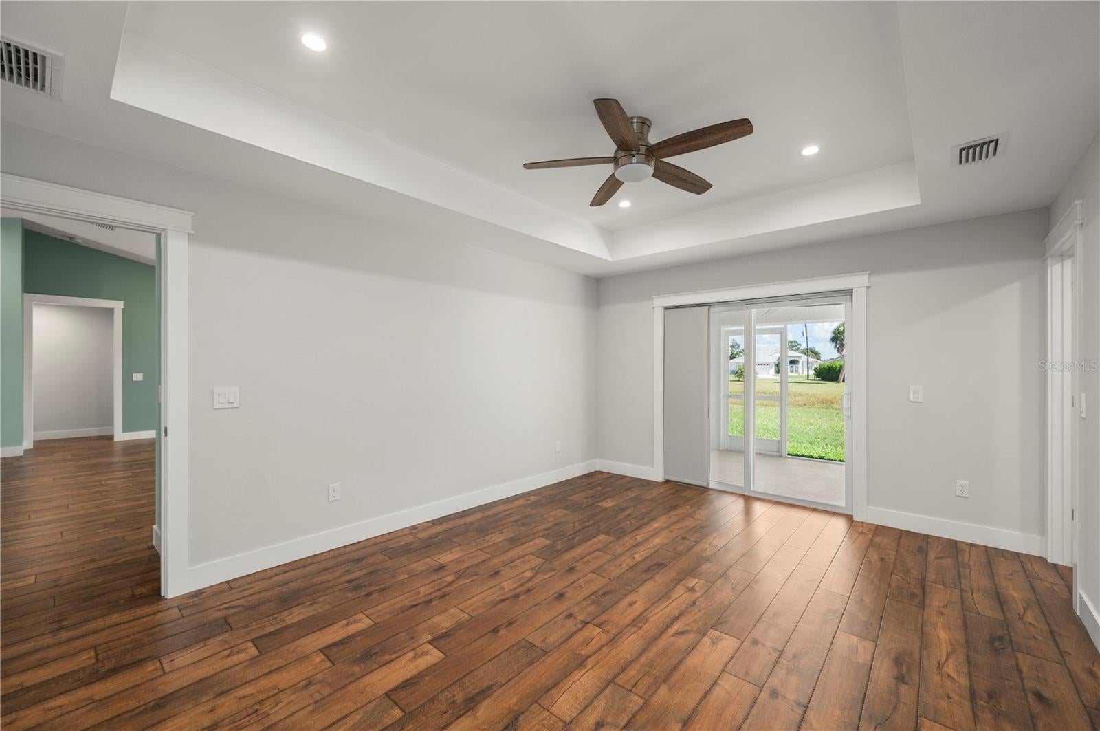 ROTONDA WEST PEBBLE BEACH - Residential