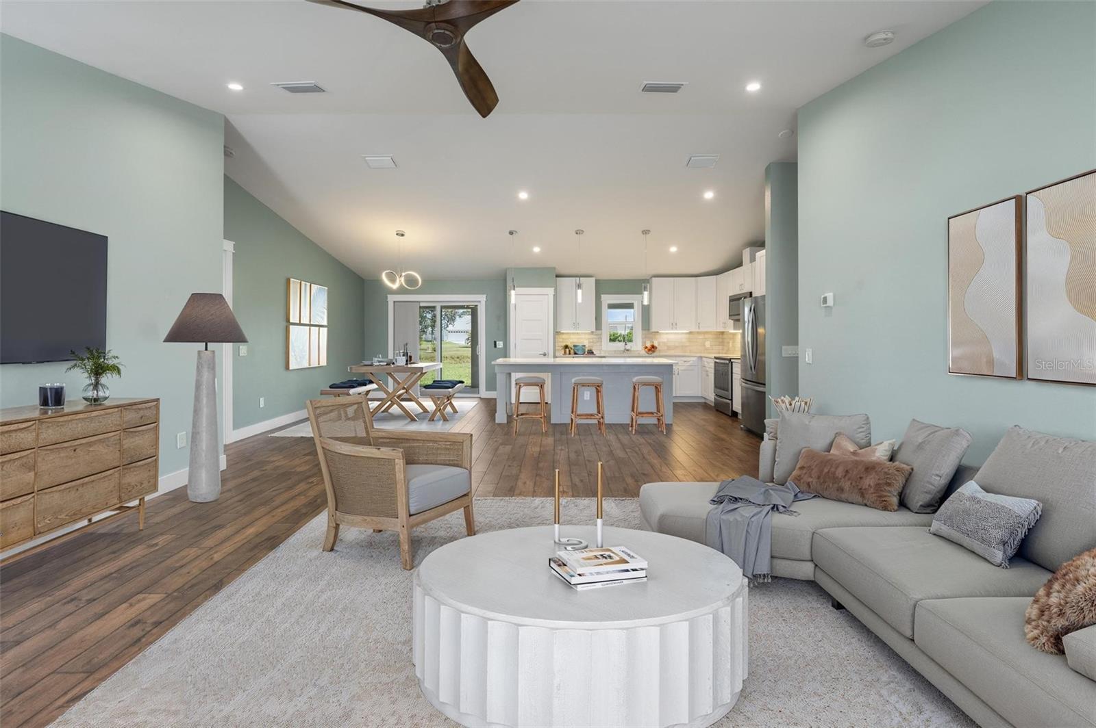 ROTONDA WEST PEBBLE BEACH - Residential
