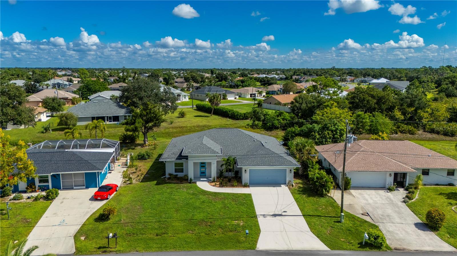 ROTONDA WEST PEBBLE BEACH - Residential