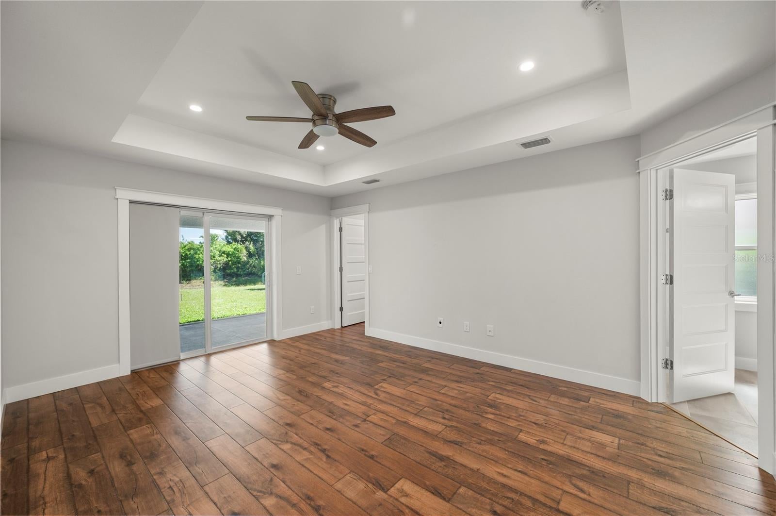 ROTONDA WEST PEBBLE BEACH - Residential