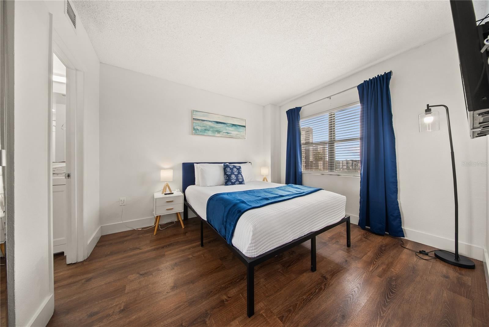 ENCLAVE AT ORLANDO - Residential