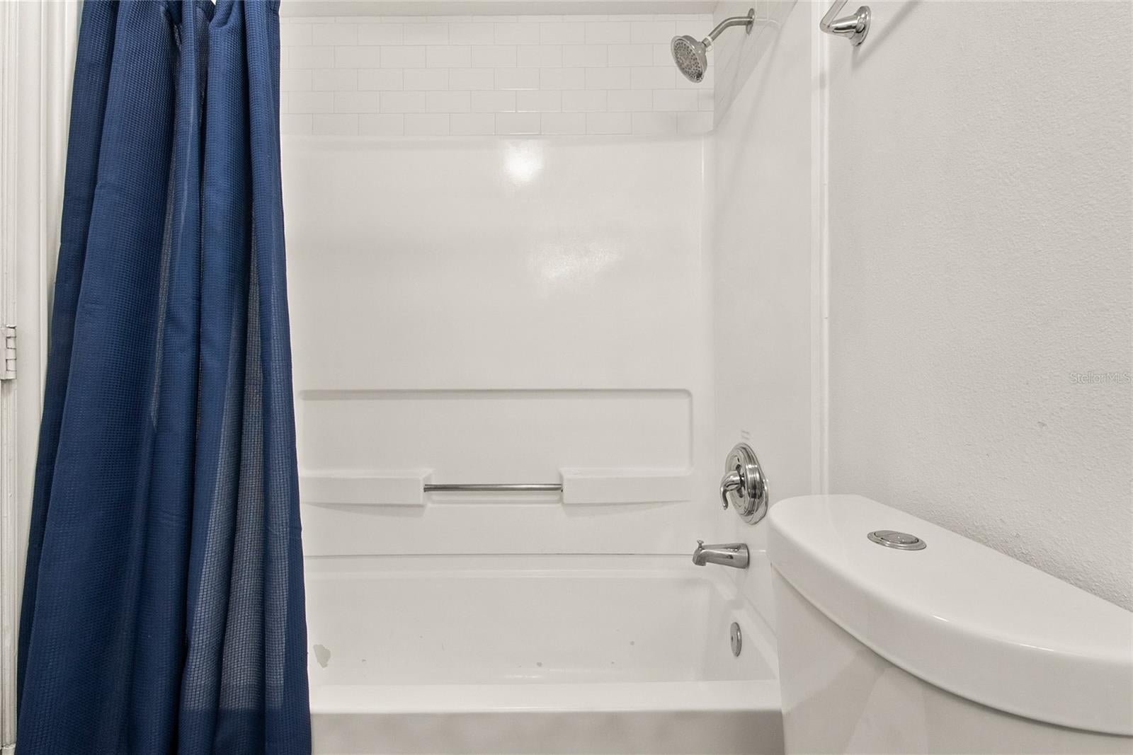 ENCLAVE AT ORLANDO - Residential