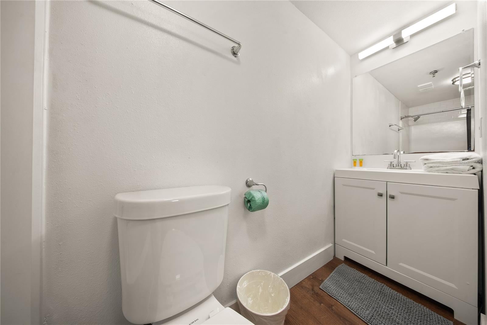 ENCLAVE AT ORLANDO - Residential