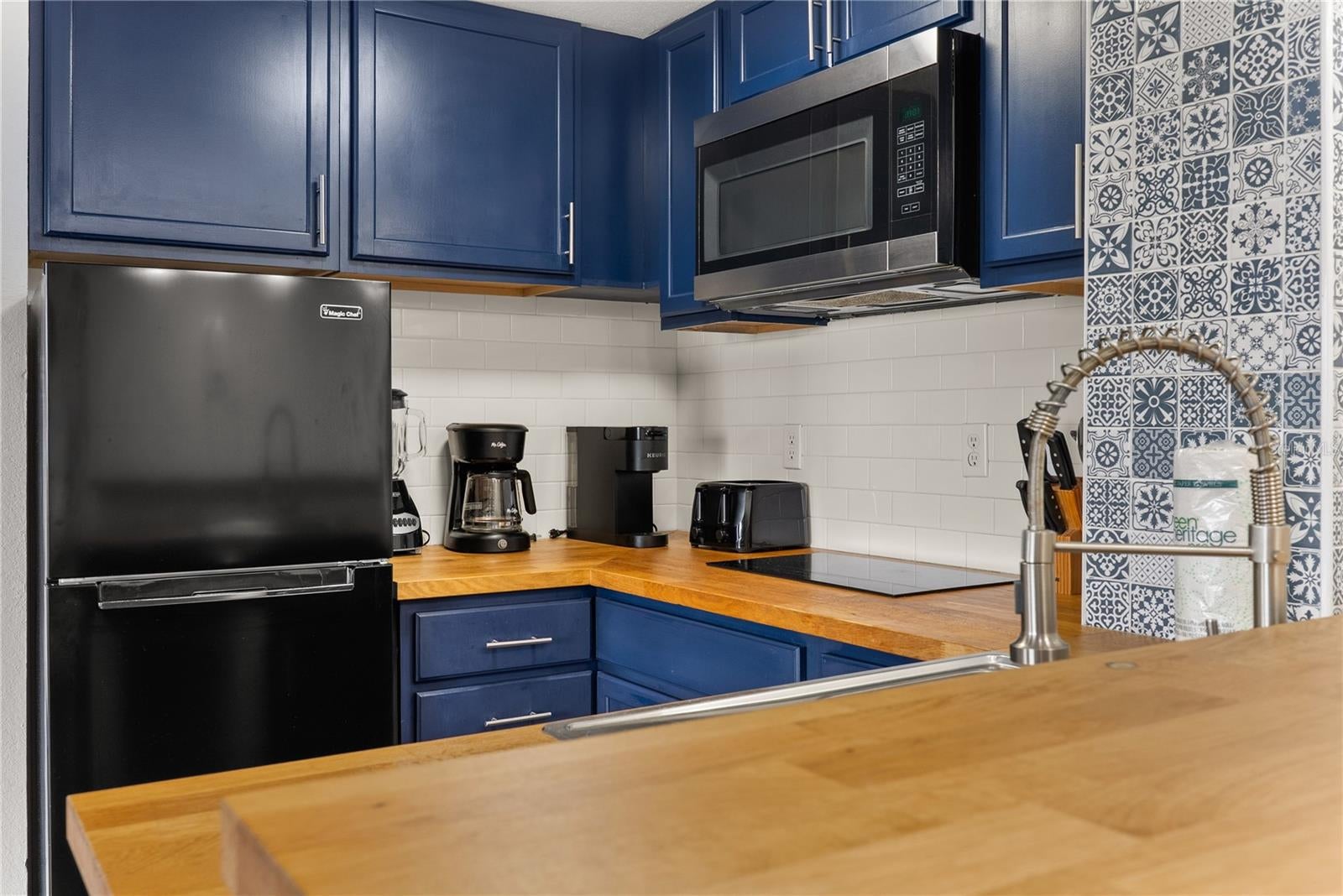 ENCLAVE AT ORLANDO - Residential