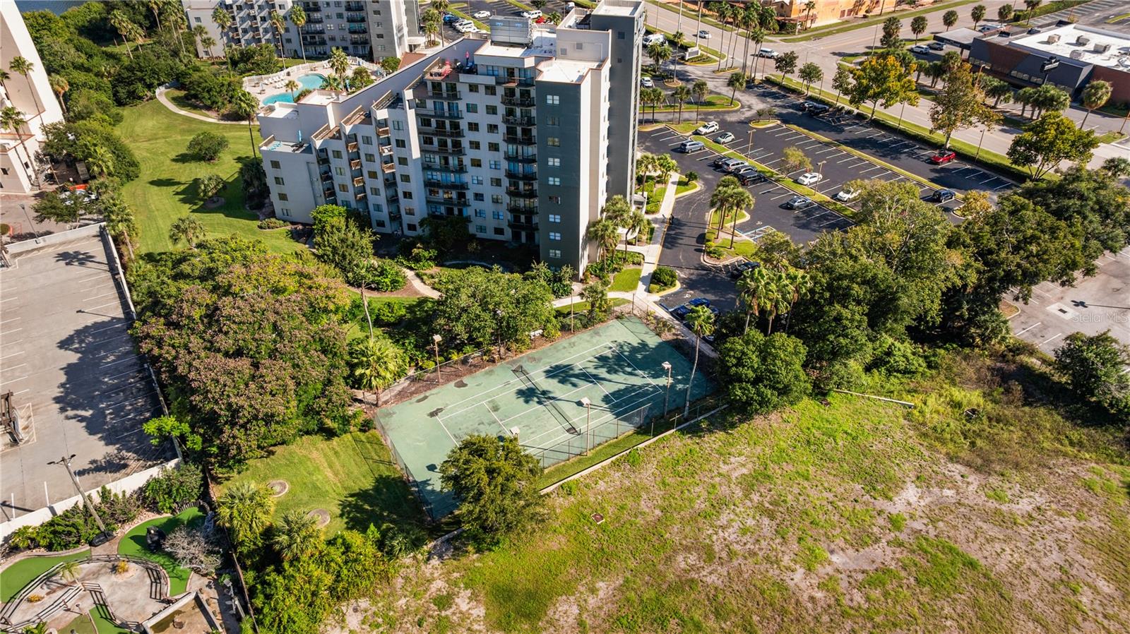 ENCLAVE AT ORLANDO - Residential