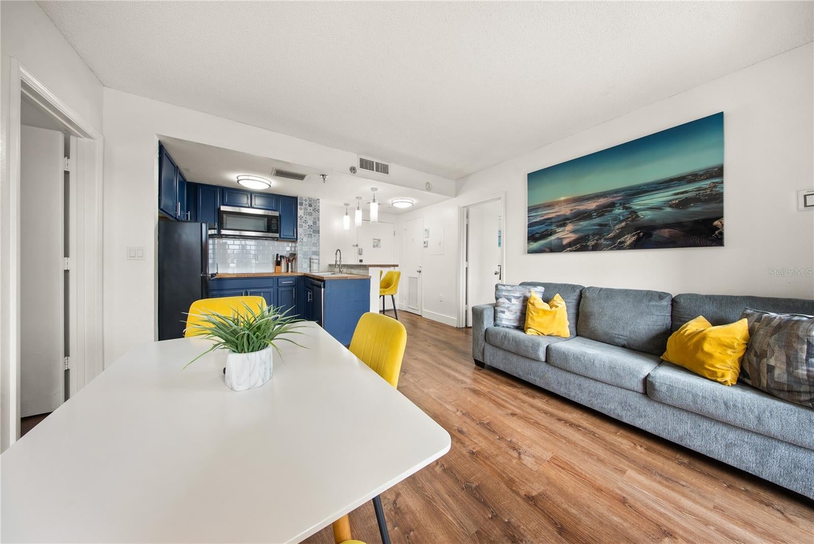 ENCLAVE AT ORLANDO - Residential