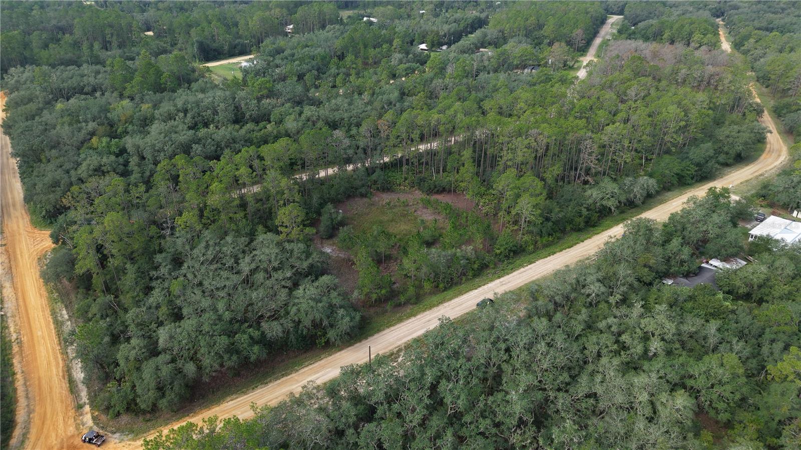 INTERLACHEN LAKES ESTATES - Land