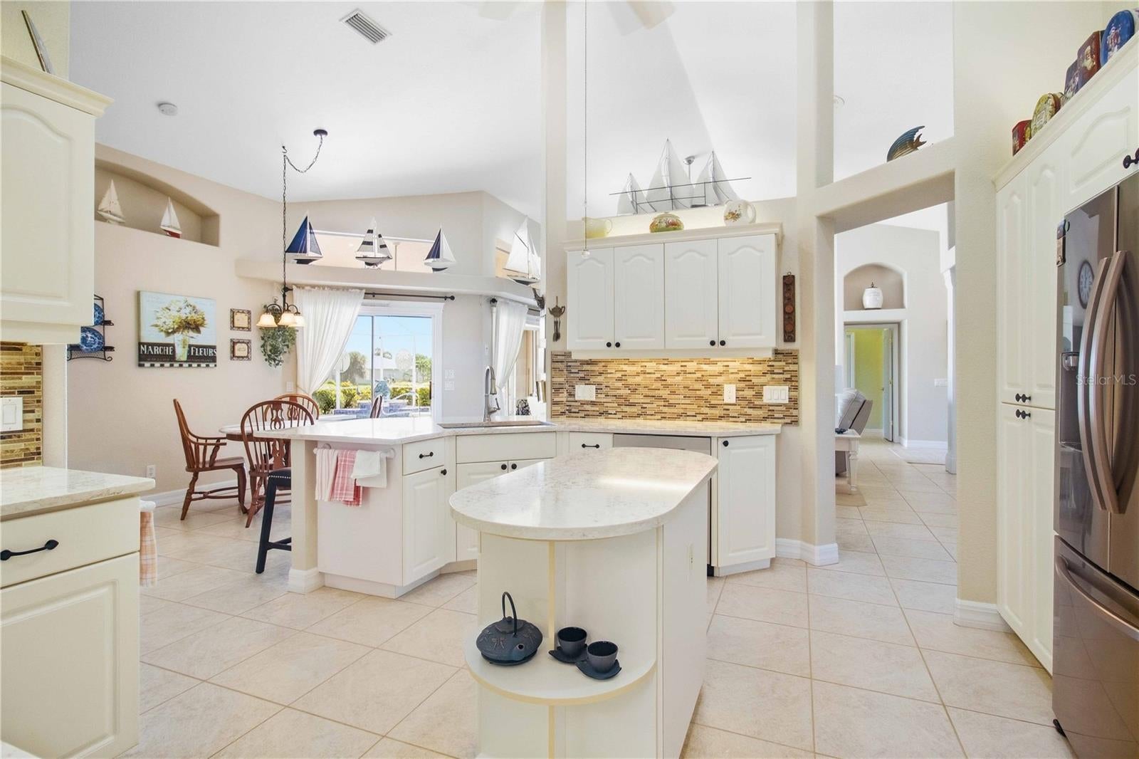 ROTONDA WEST WHITE MARSH - Residential