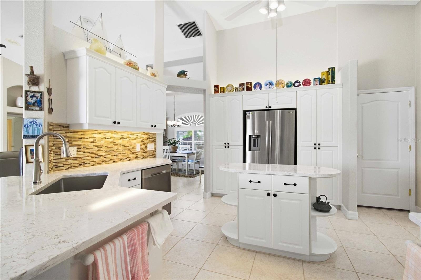 ROTONDA WEST WHITE MARSH - Residential