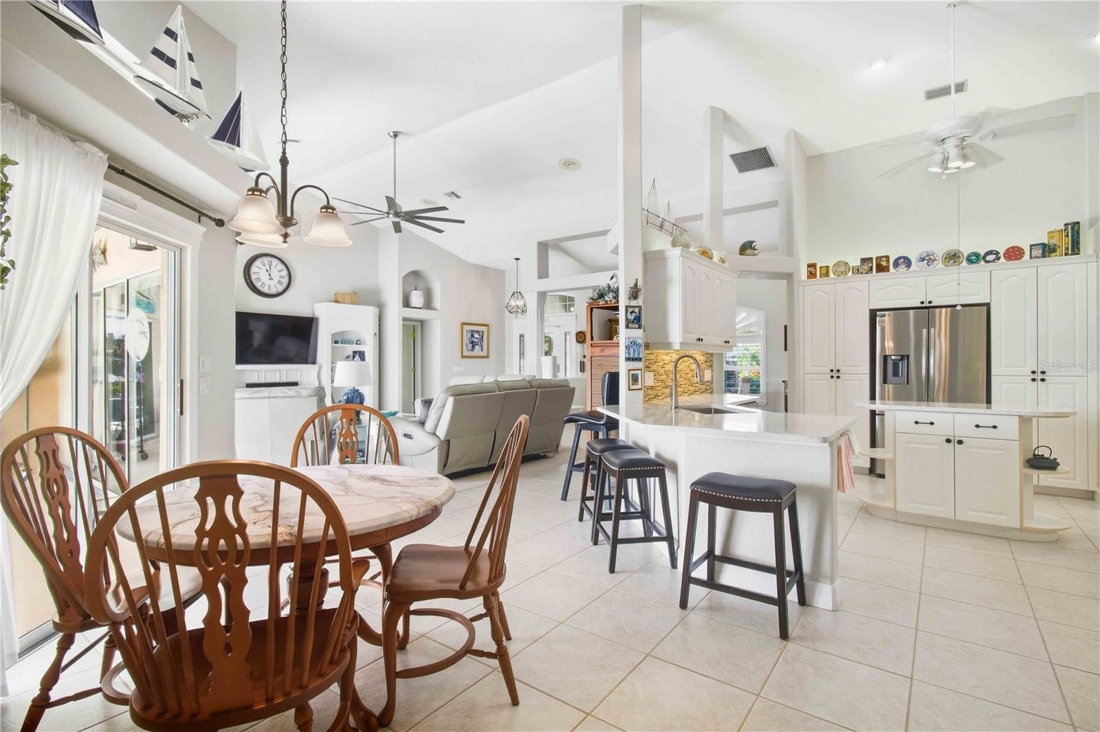 ROTONDA WEST WHITE MARSH - Residential