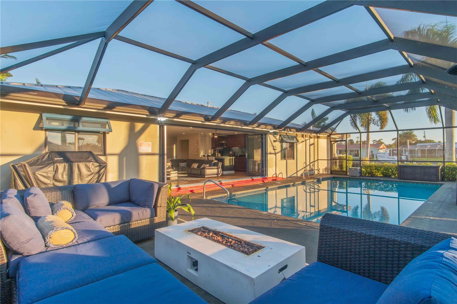 PUNTA GORDA ISLES SEC 04 - Residential