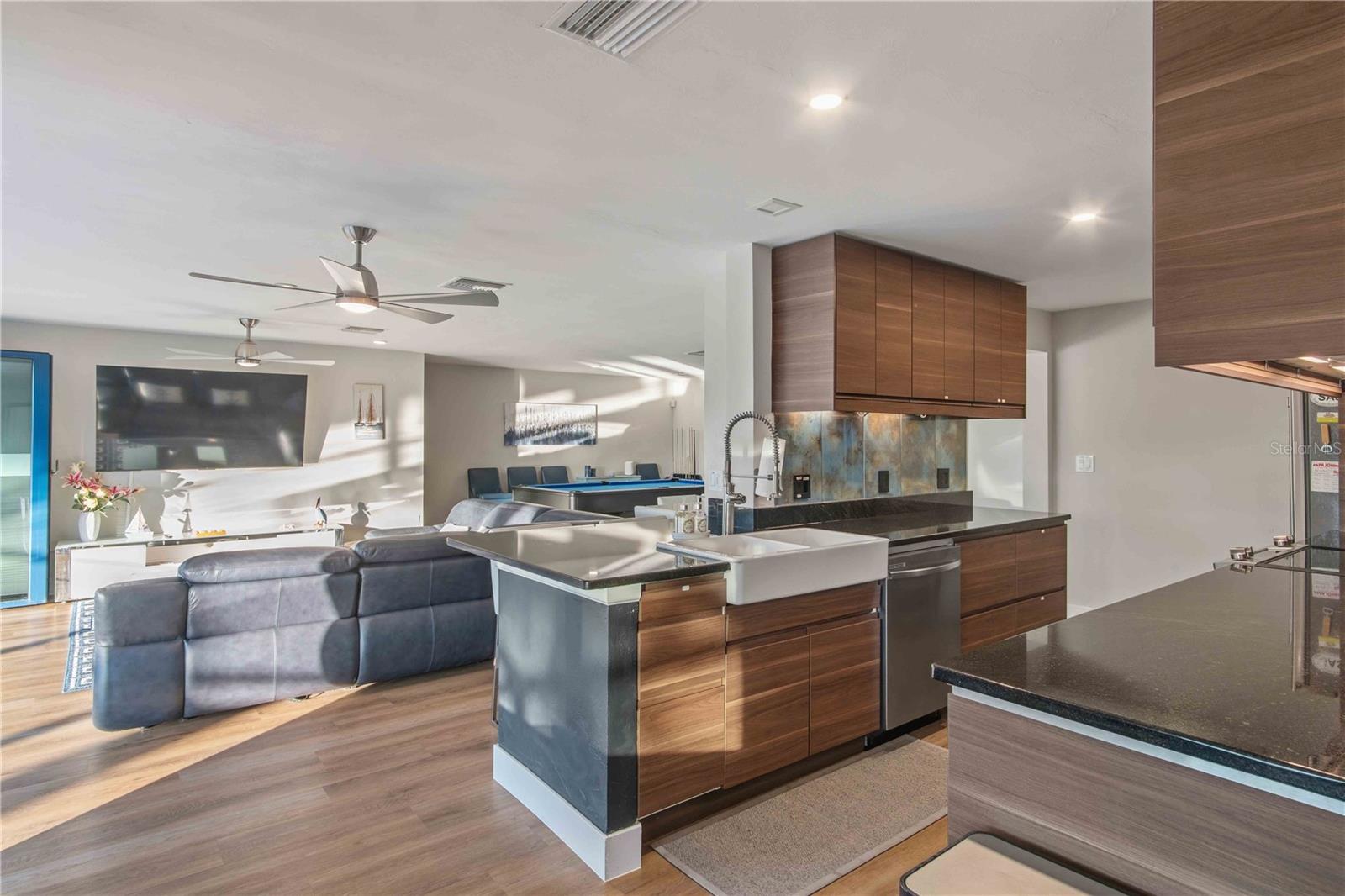 PUNTA GORDA ISLES SEC 04 - Residential
