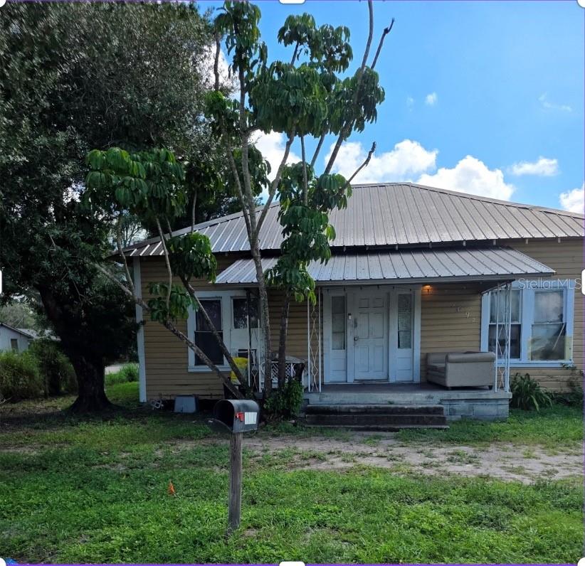 Investor opportunity! This 3-bedroom, 1-bathroom home is currently rented, so it can bring in income from day one. Offered at $139,000, it has 1,976 total square feet on a 0.268-acre lot and is connected to city water, so there’s no well to maintain.

The generous square footage and nice-sized lot make this a solid addition to any rental portfolio. It’s also a great option for a buyer who wants to hold it as an investment now and move in later.

The location is a big plus: you’re just minutes from the city. Historic Downtown Arcadia is close by, with its antique shops, local restaurants, and community events, plus easy access to Highway 17 and Highway 70.

Because the home is tenant-occupied, please do not disturb the occupants. Showings require advance notice. Call today to schedule!
