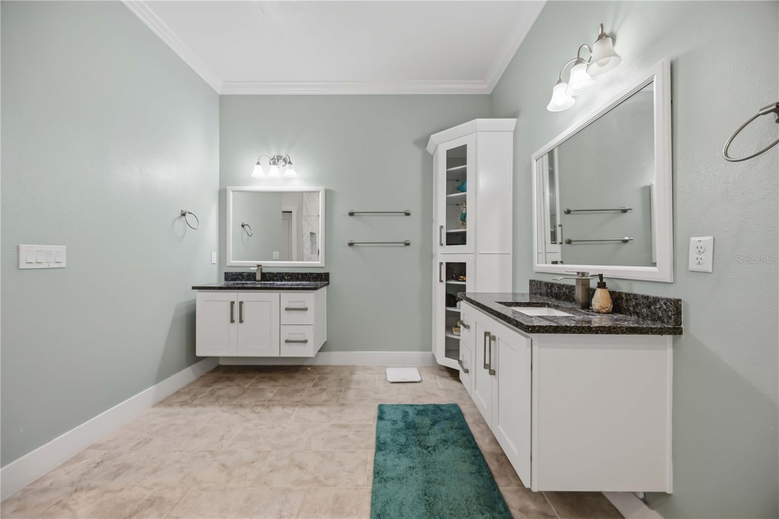 NORTH EDGEWOOD SEC OF VENICE - Residential