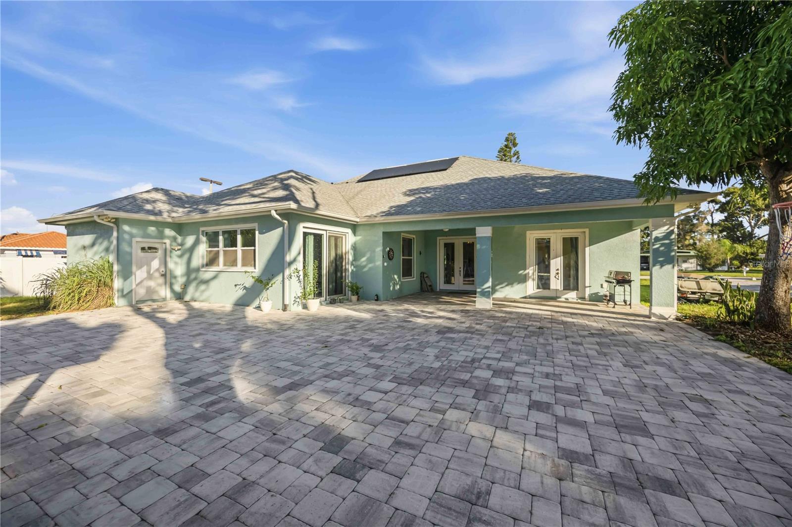 NORTH EDGEWOOD SEC OF VENICE - Residential