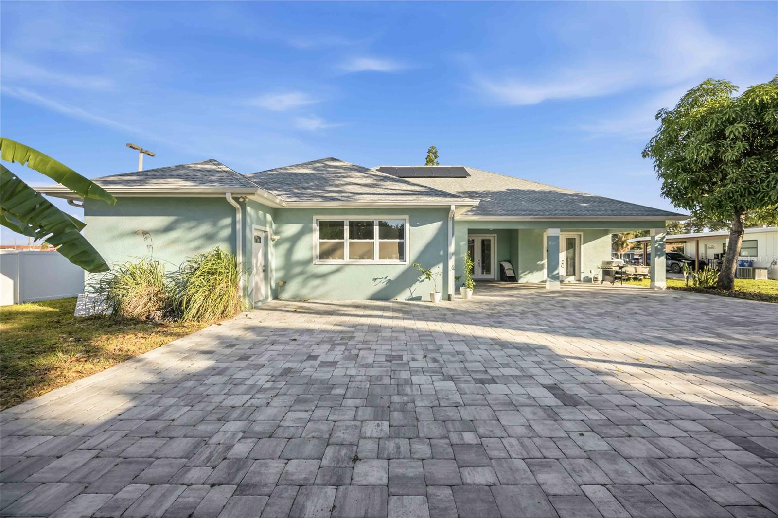 NORTH EDGEWOOD SEC OF VENICE - Residential