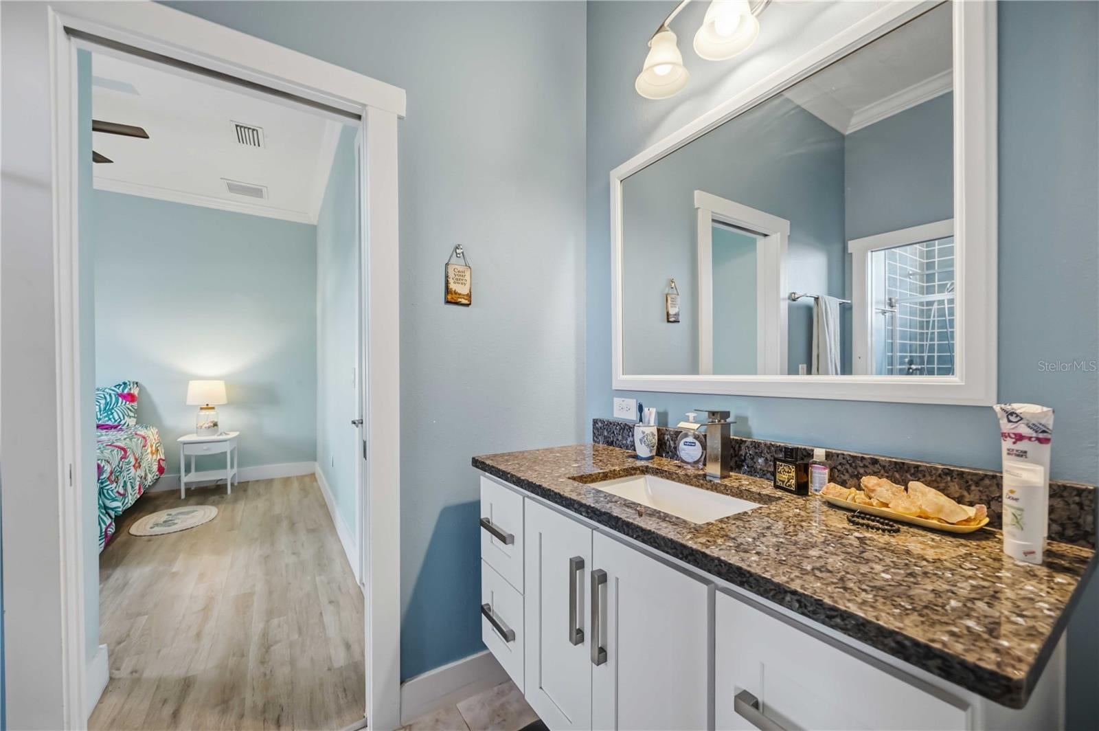 NORTH EDGEWOOD SEC OF VENICE - Residential