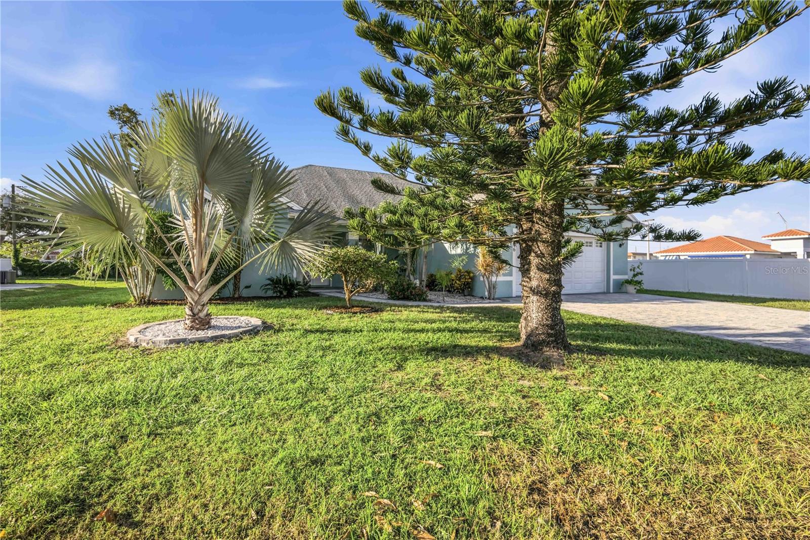 NORTH EDGEWOOD SEC OF VENICE - Residential