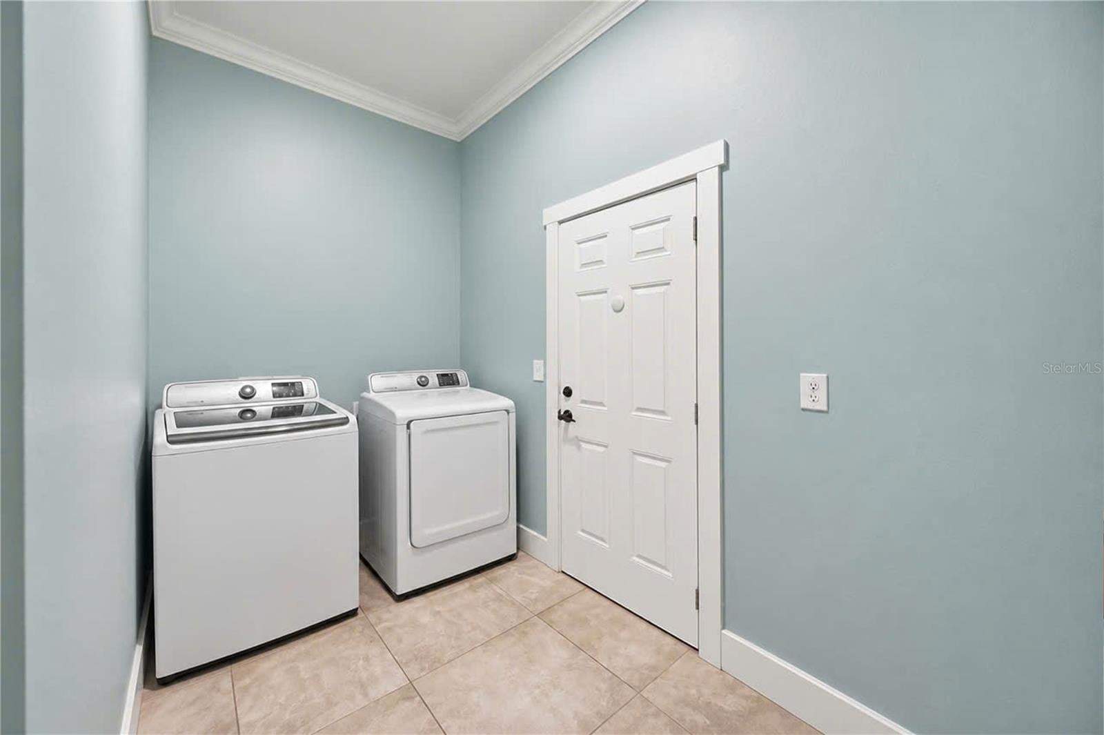 NORTH EDGEWOOD SEC OF VENICE - Residential