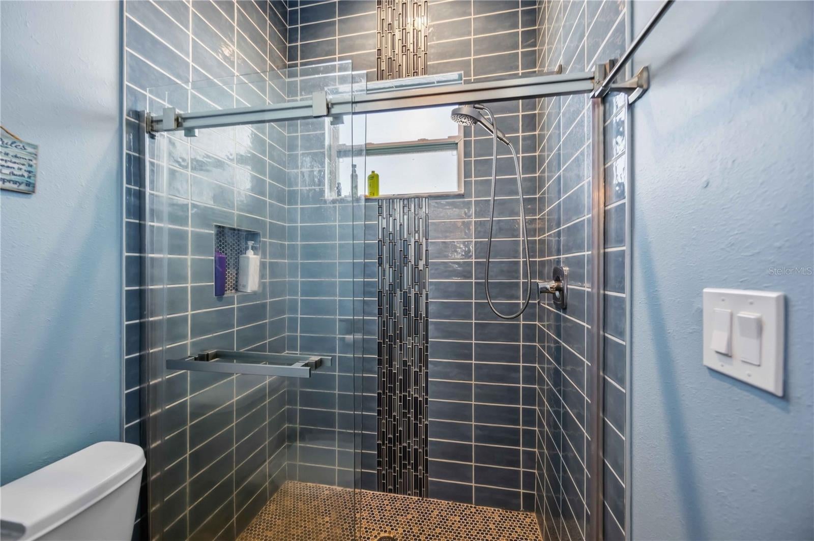 NORTH EDGEWOOD SEC OF VENICE - Residential