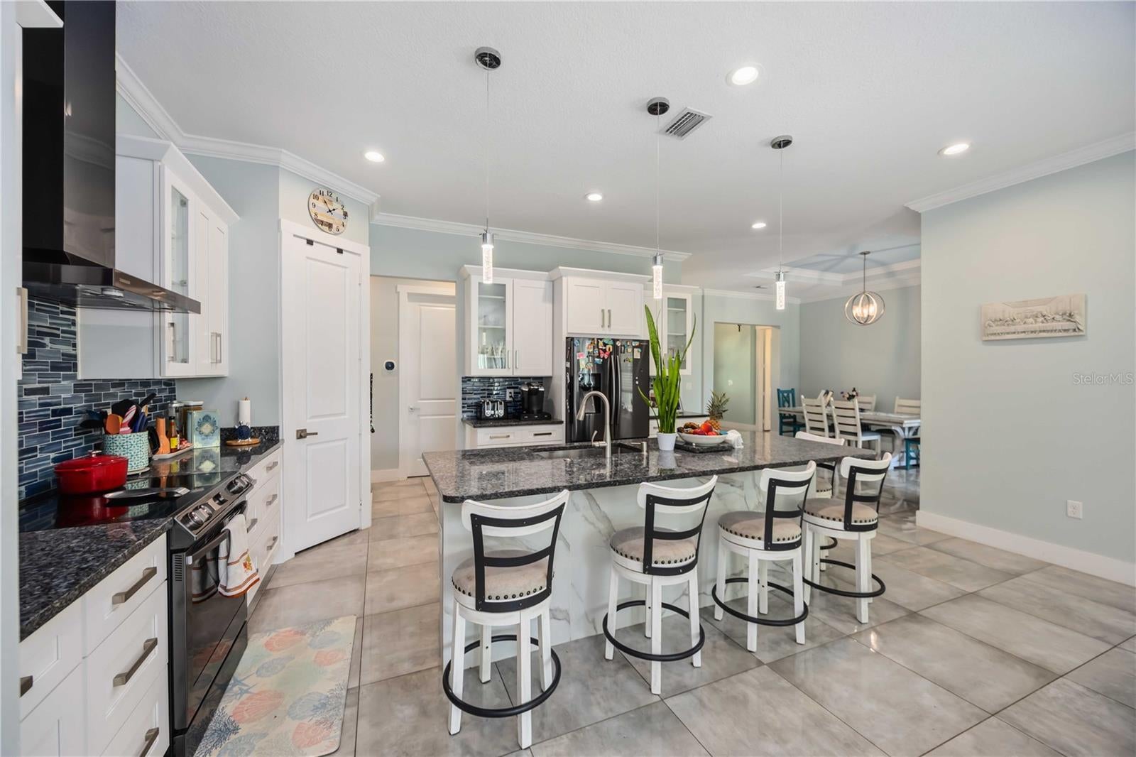 NORTH EDGEWOOD SEC OF VENICE - Residential