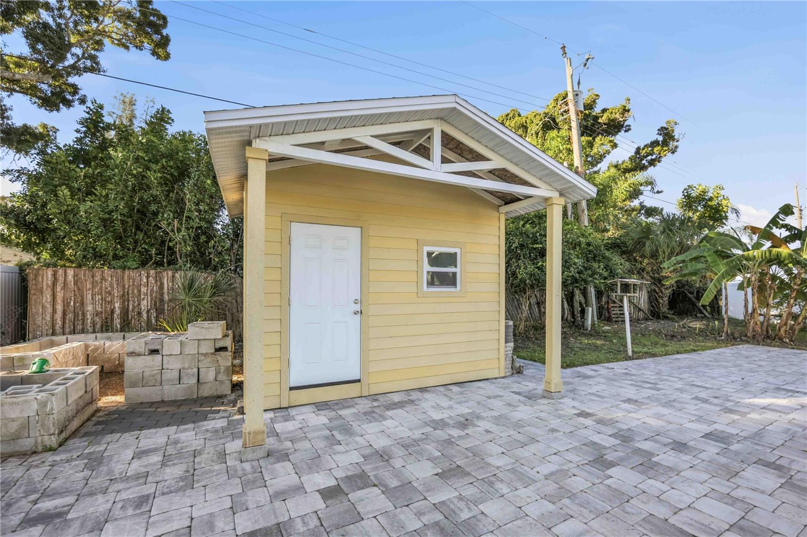 NORTH EDGEWOOD SEC OF VENICE - Residential