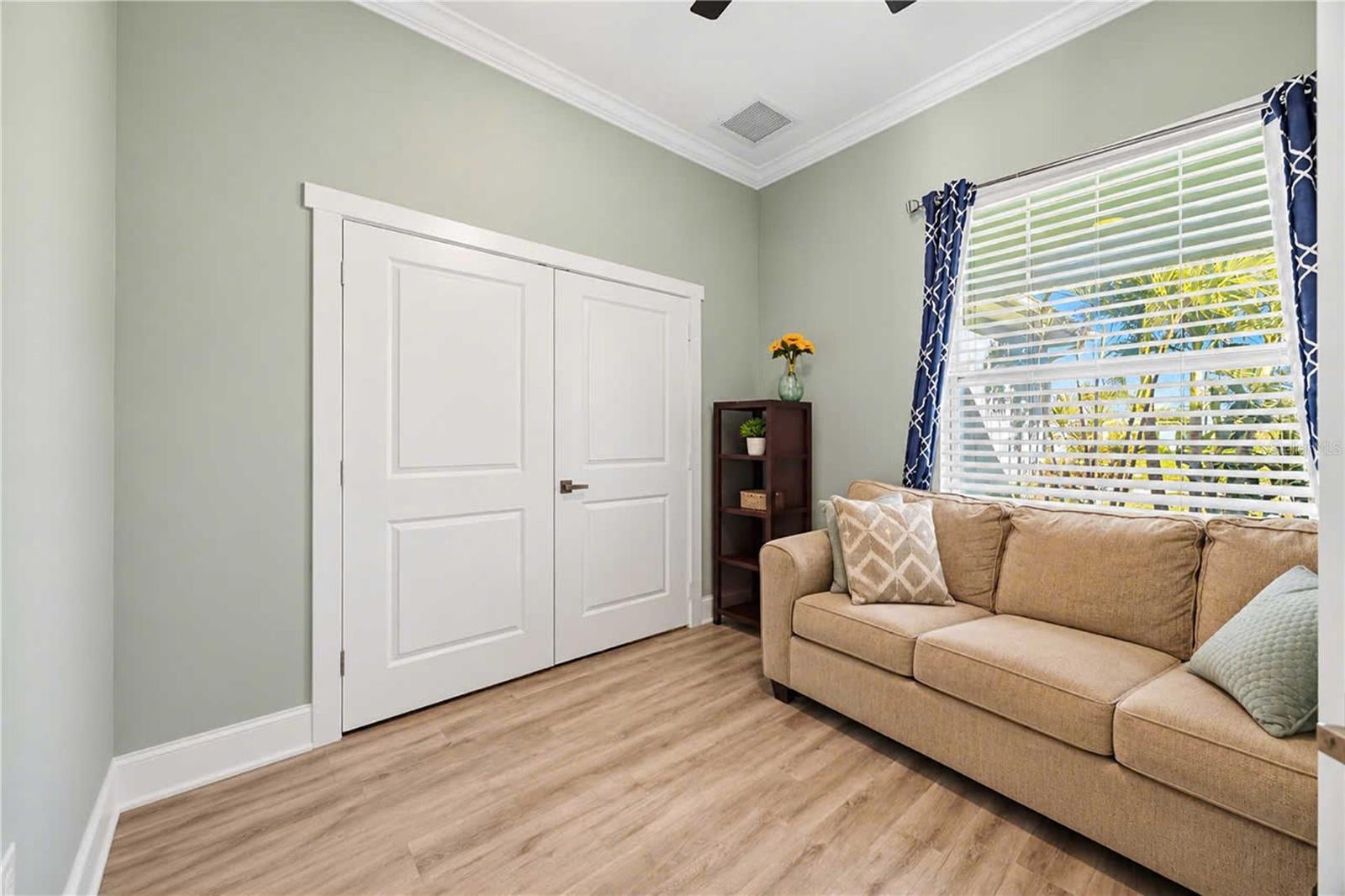 NORTH EDGEWOOD SEC OF VENICE - Residential