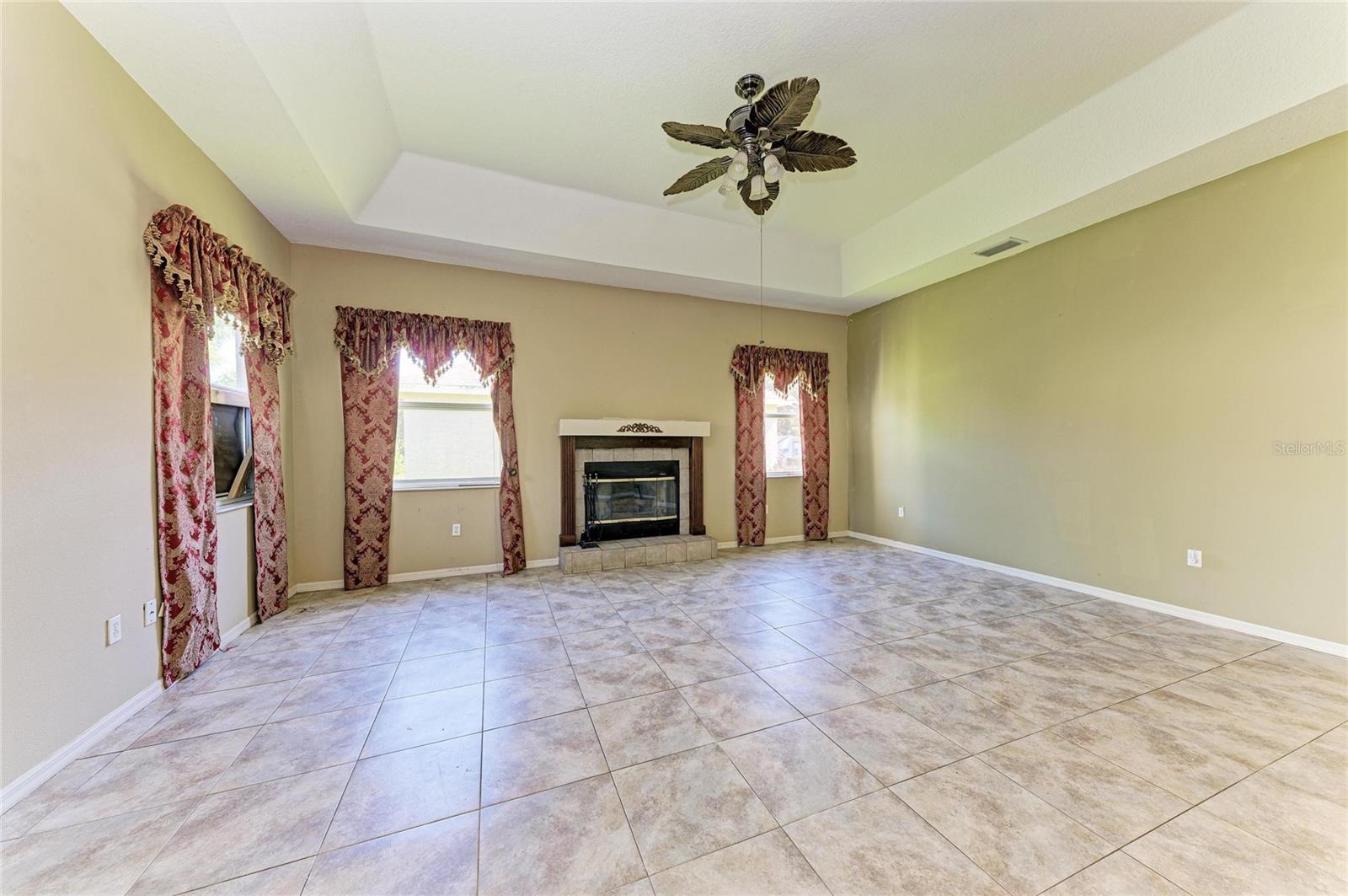 DESOTO ACRES - Residential