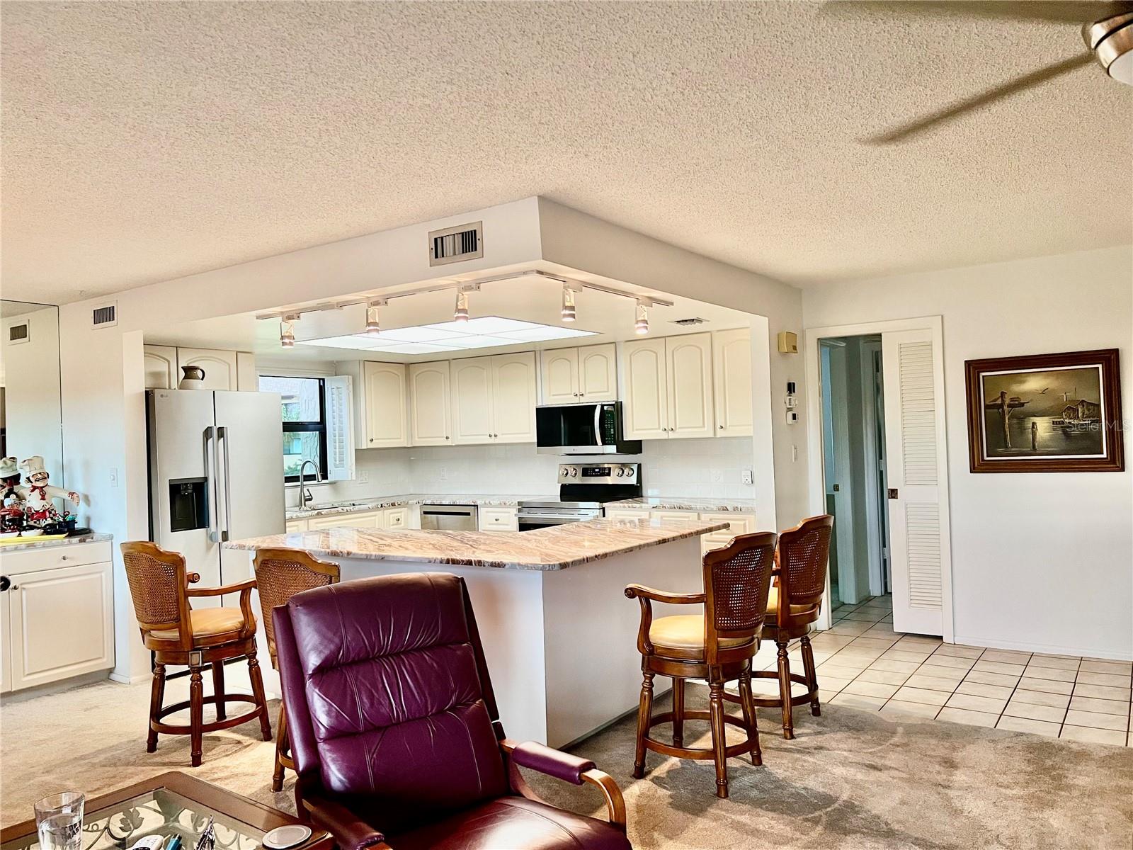 COMMODORE CLUB CONDO - Residential