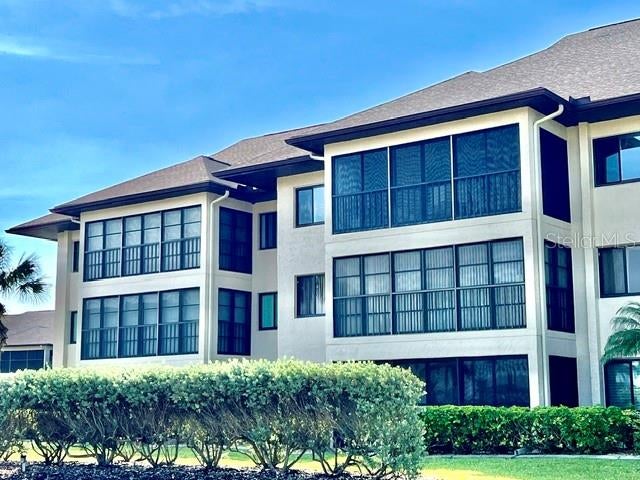 COMMODORE CLUB CONDO - Residential