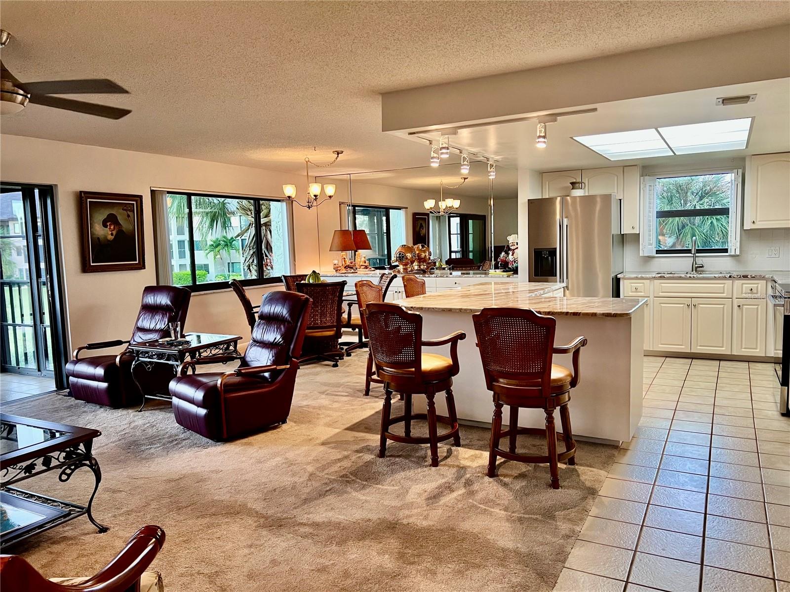 COMMODORE CLUB CONDO - Residential