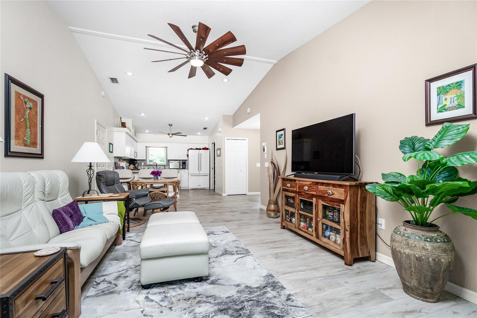 FOREST PARK - Residential