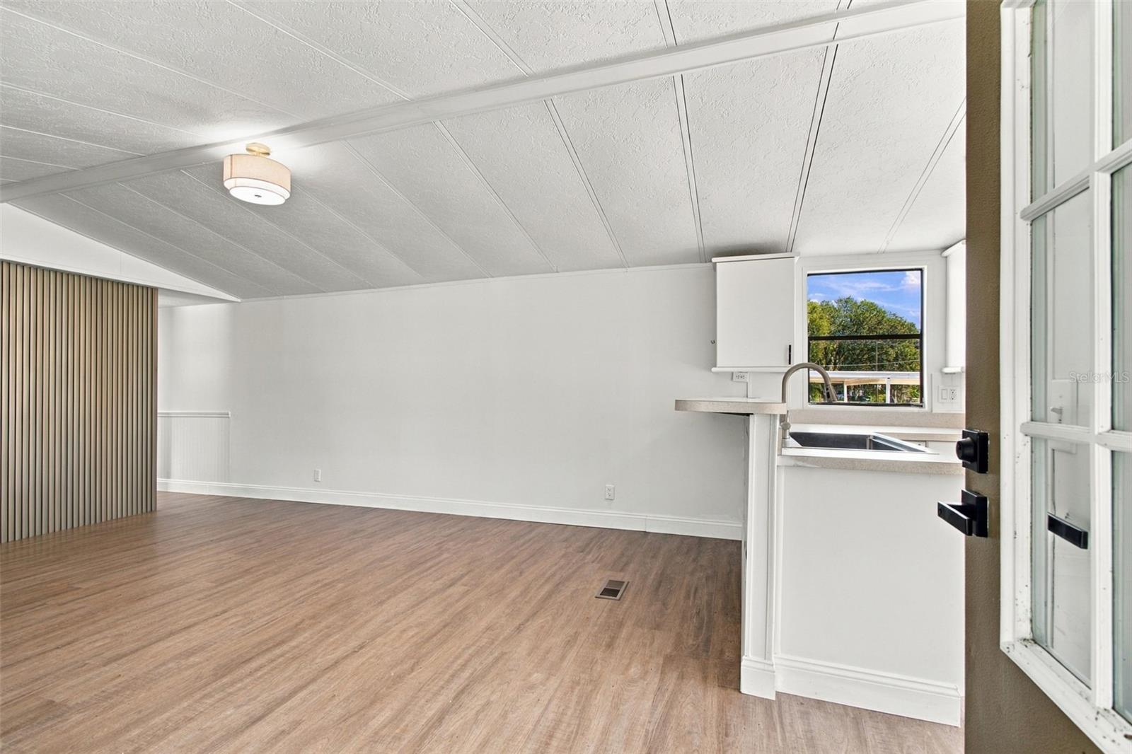 GREEN GRASS ACRES FIRST ADD - Residential