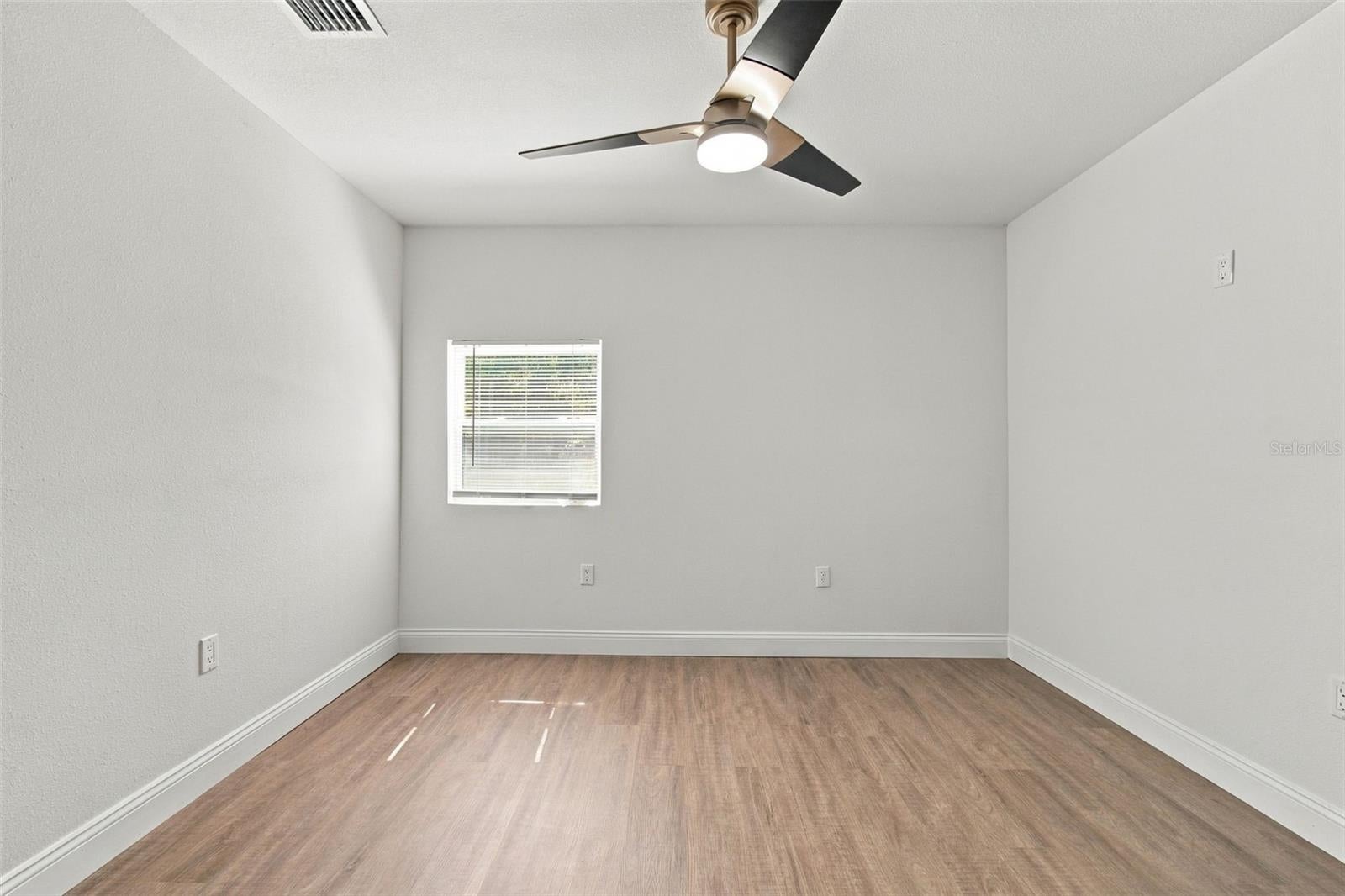 GREEN GRASS ACRES FIRST ADD - Residential