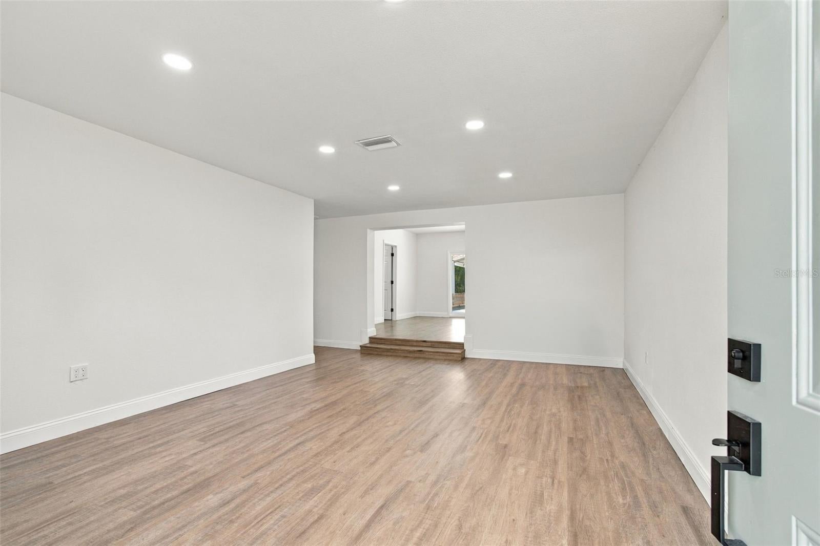 GREEN GRASS ACRES FIRST ADD - Residential