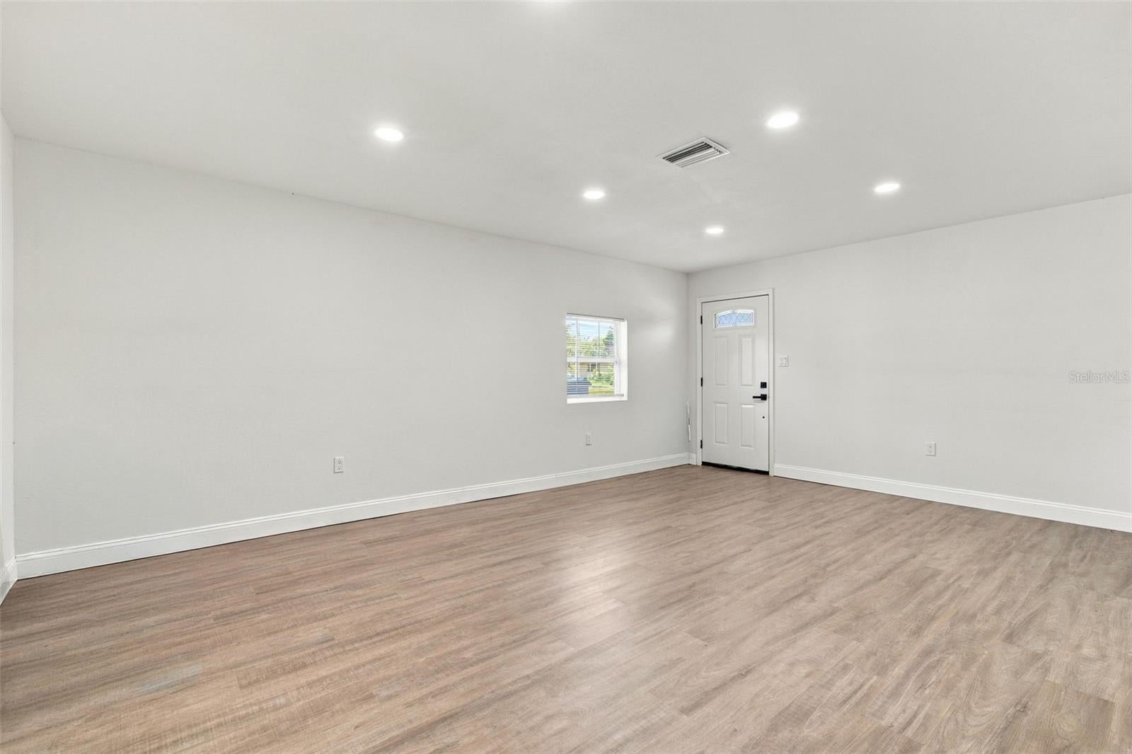GREEN GRASS ACRES FIRST ADD - Residential