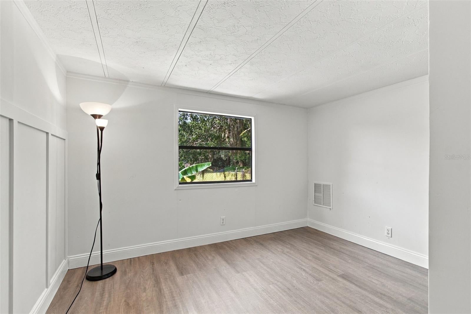 GREEN GRASS ACRES FIRST ADD - Residential