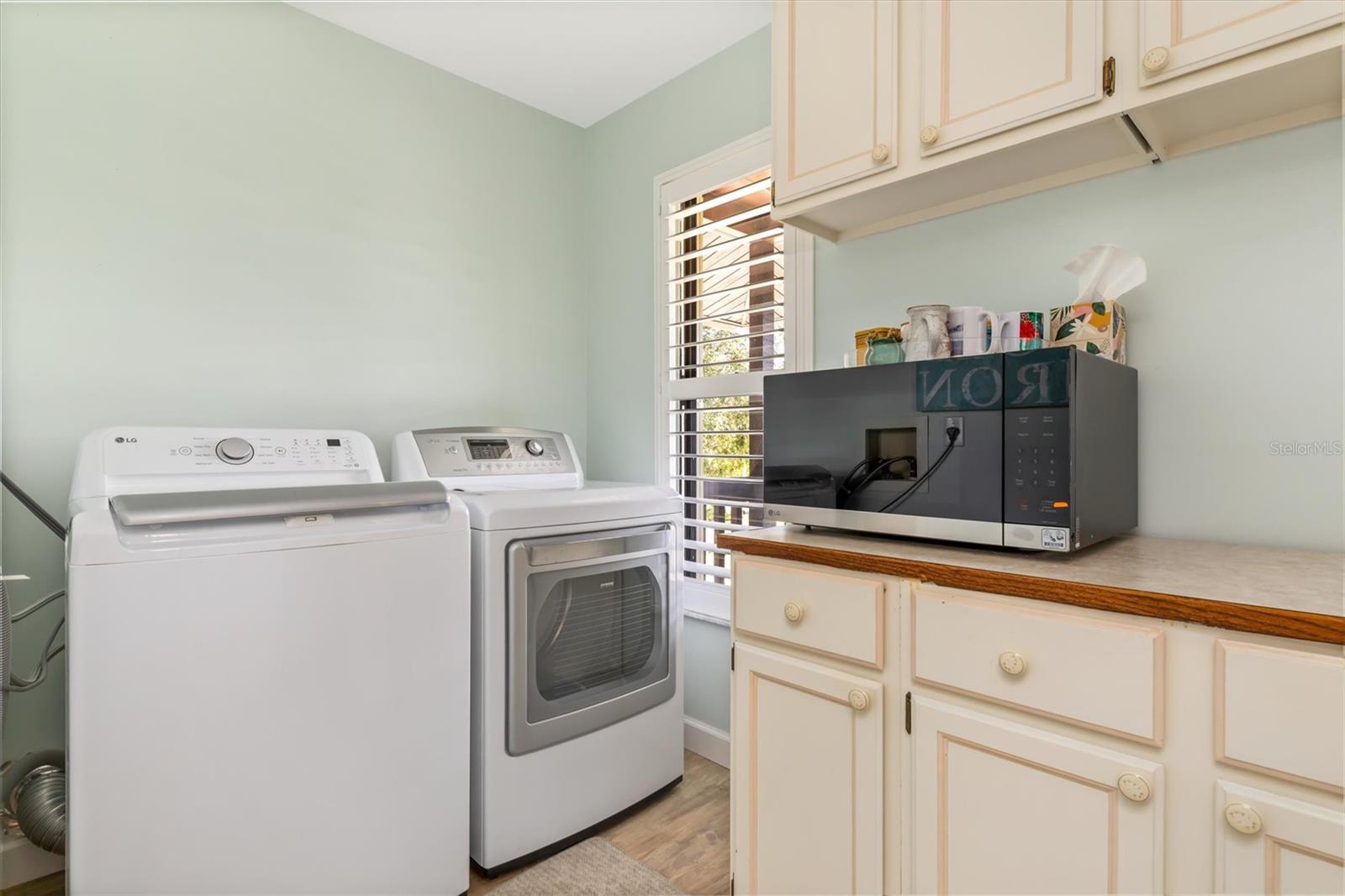 OVERBROOK GARDENS - Residential