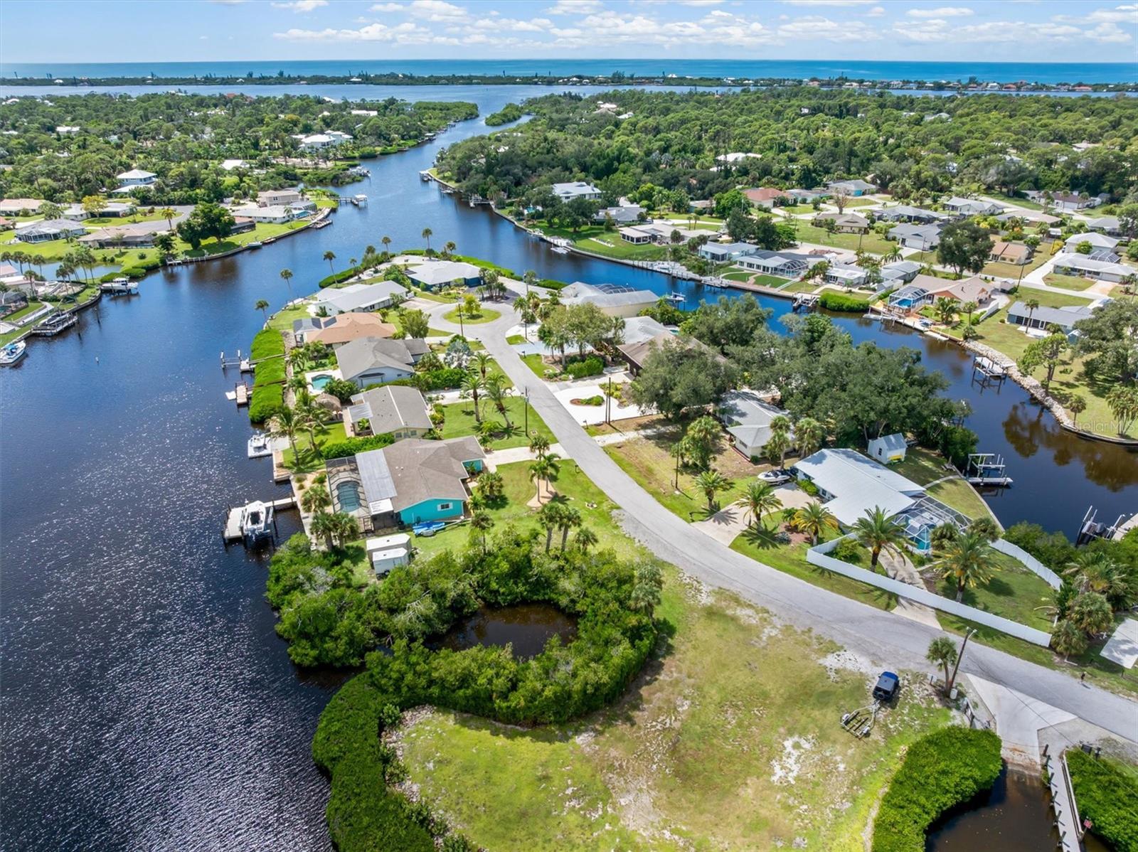 OVERBROOK GARDENS - Residential