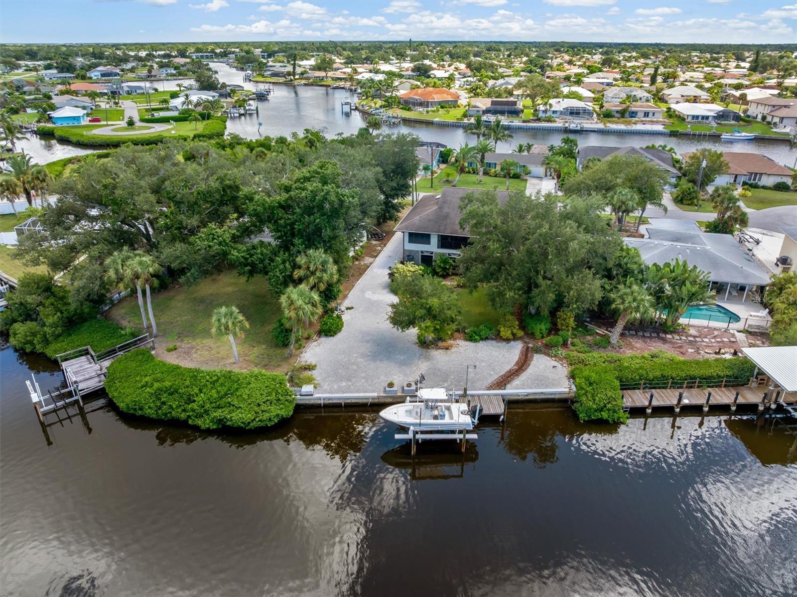 OVERBROOK GARDENS - Residential